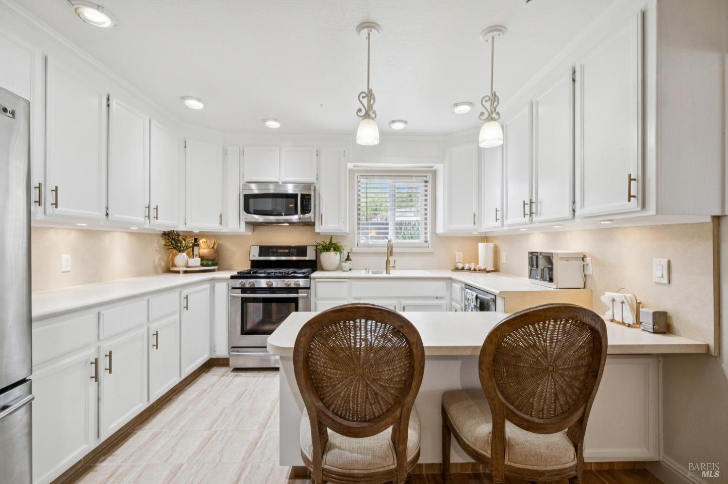 2335 Shawn Drive San Pablo CA 94806