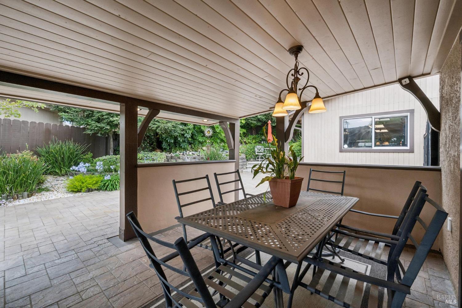 2335 Shawn Drive San Pablo CA 94806