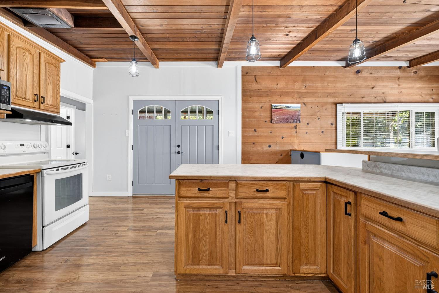 212 Farrell Drive Forestville CA 95436