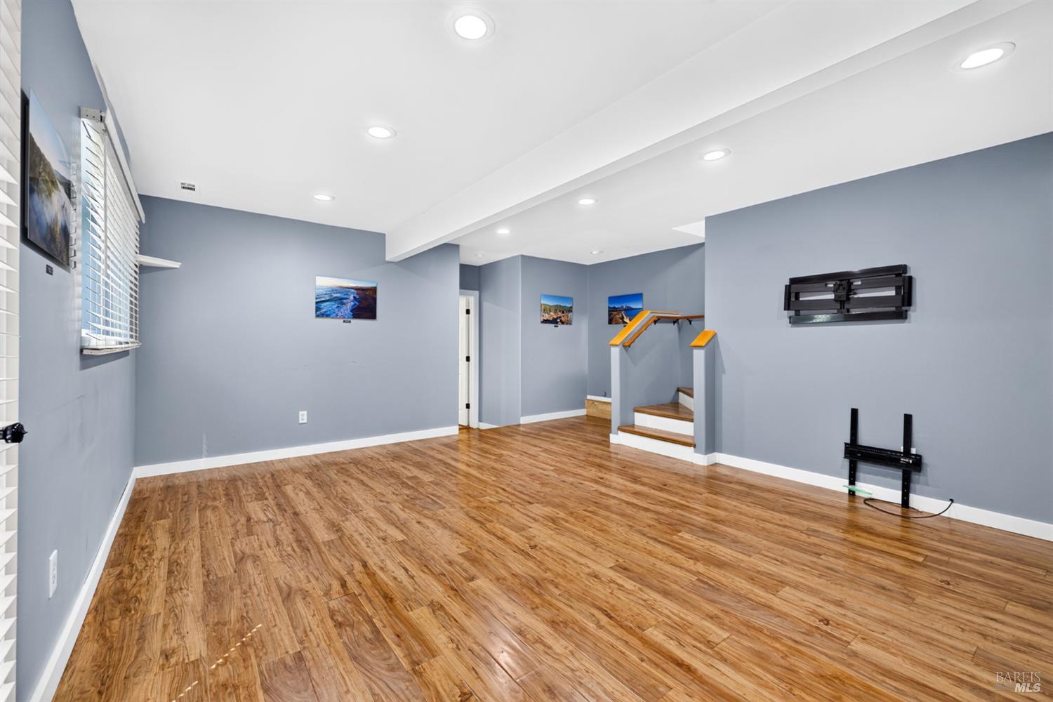 212 Farrell Drive Forestville CA 95436