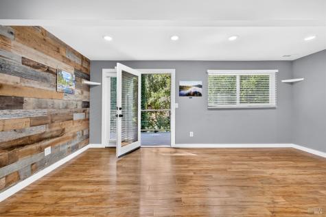 212 Farrell Drive Forestville CA 95436