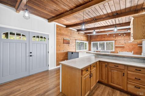 212 Farrell Drive Forestville CA 95436