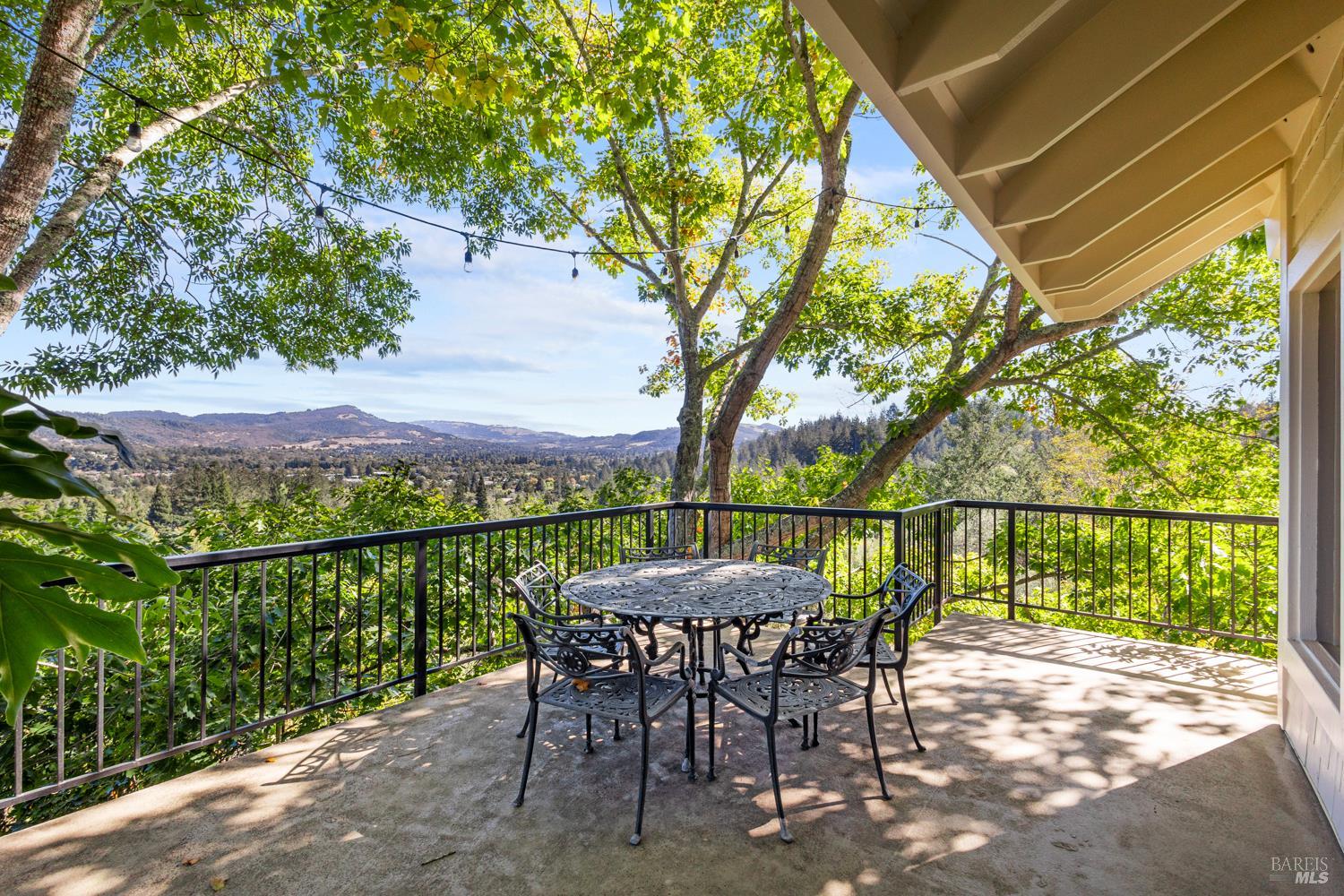 1424 Quail Court Santa Rosa CA 95404