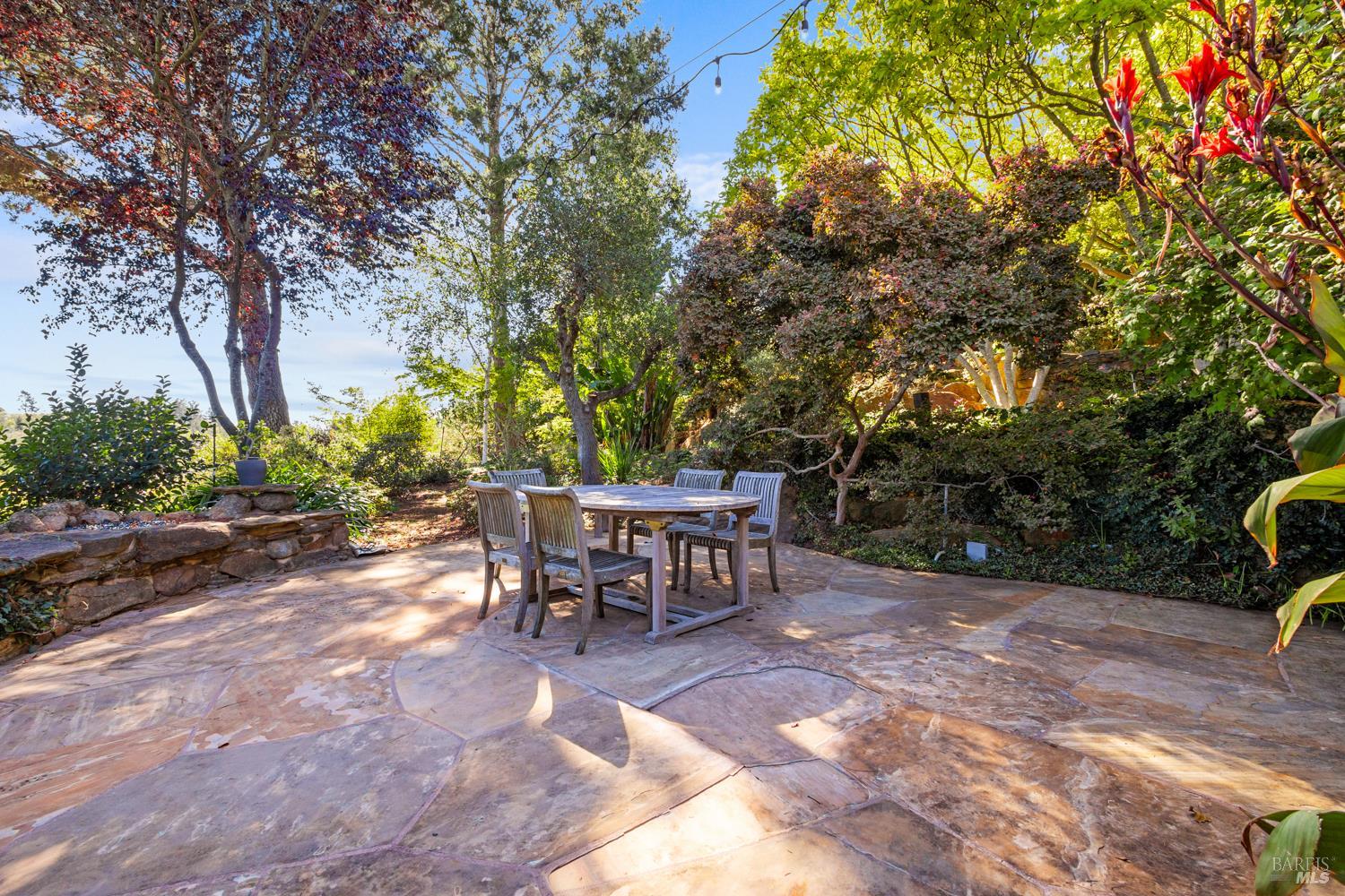 1424 Quail Court Santa Rosa CA 95404