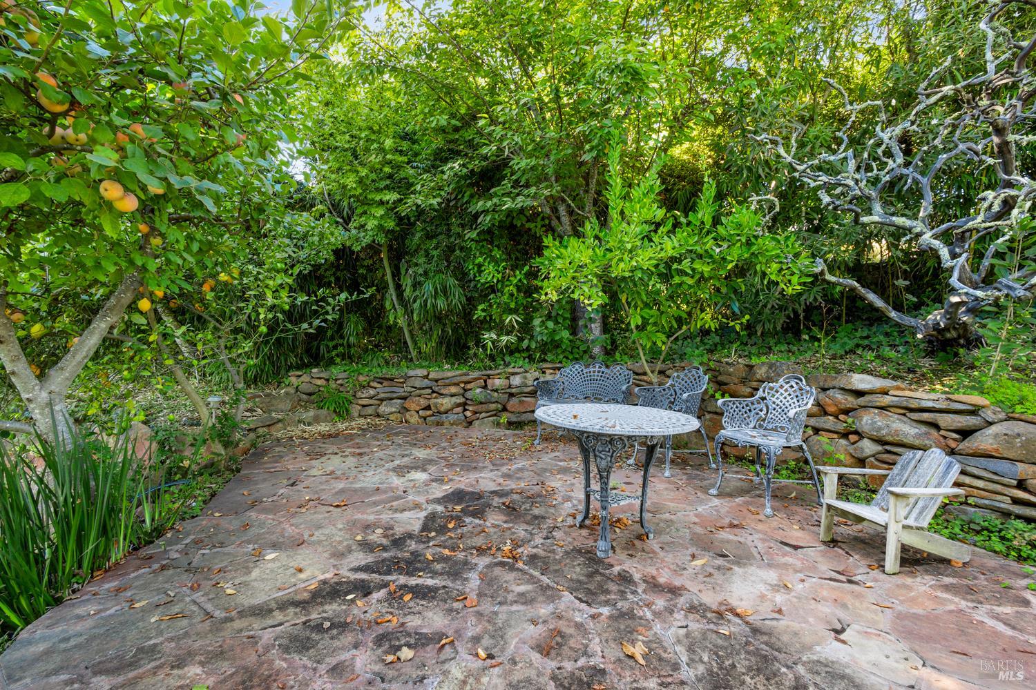 1424 Quail Court Santa Rosa CA 95404