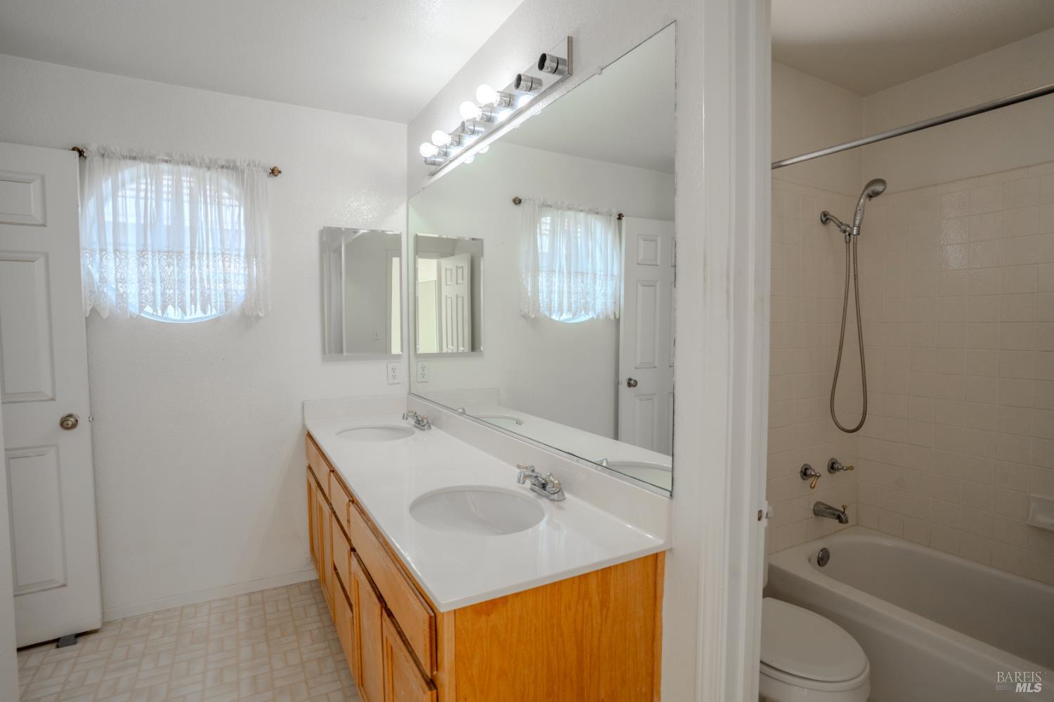 4137 Amargosa Drive Antioch CA 94531