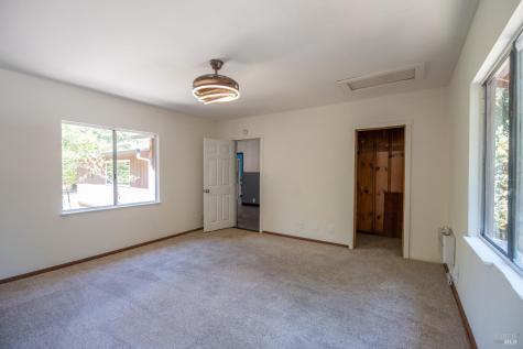 10671 Forest Hills Road Forestville CA 95436