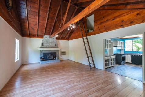 10671 Forest Hills Road Forestville CA 95436