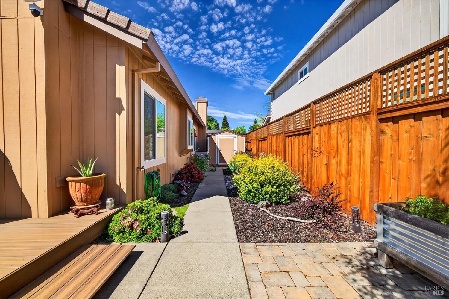 8536 Planetree Drive Windsor CA 95492