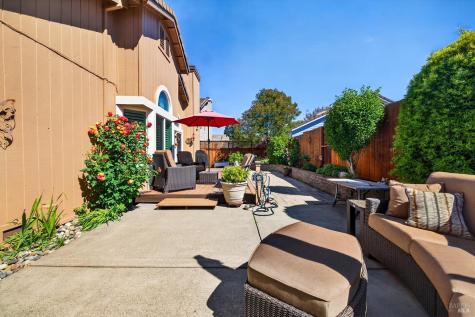 8536 Planetree Drive Windsor CA 95492