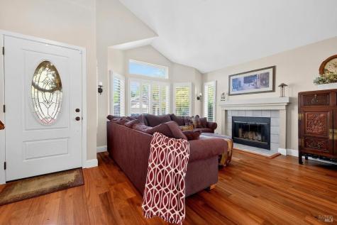 8536 Planetree Drive Windsor CA 95492
