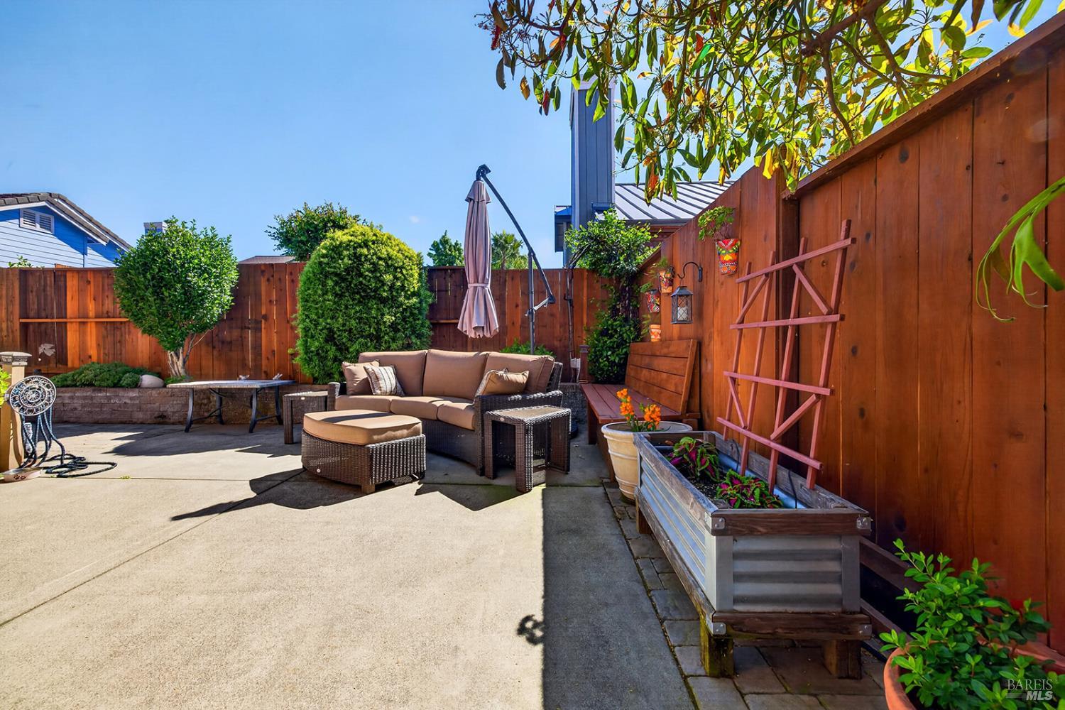 8536 Planetree Drive Windsor CA 95492