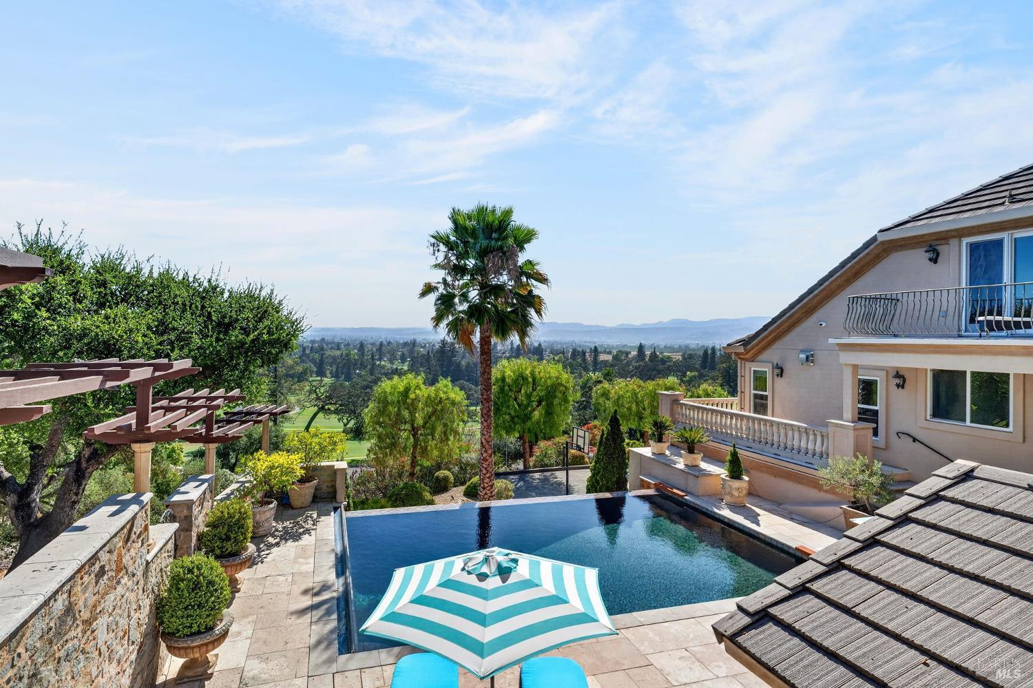 1176 Castle Oaks Drive Napa CA 94558