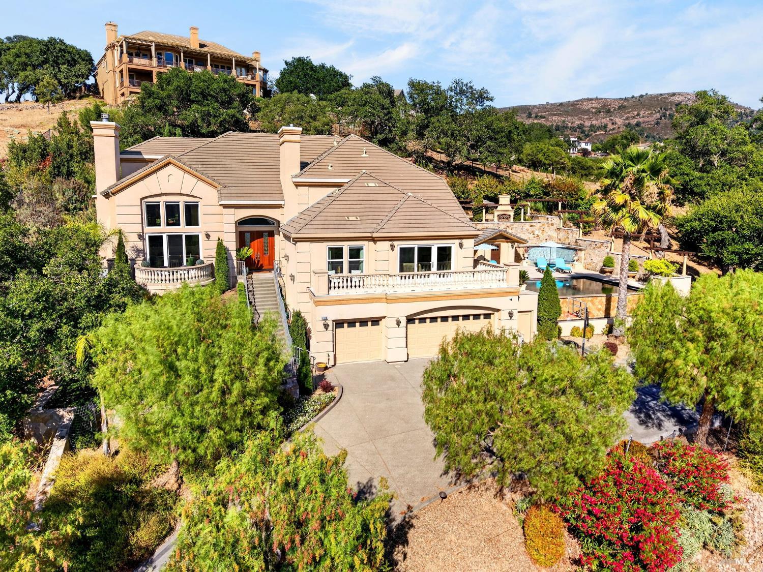 1176 Castle Oaks Drive Napa CA 94558