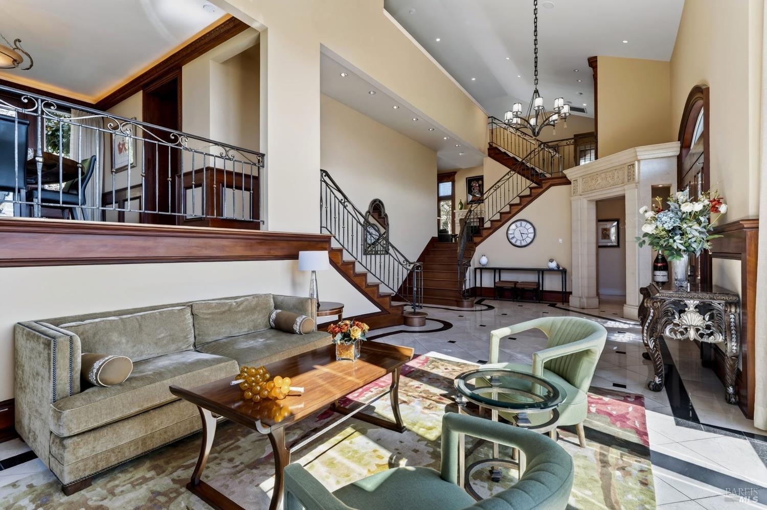 1176 Castle Oaks Drive Napa CA 94558