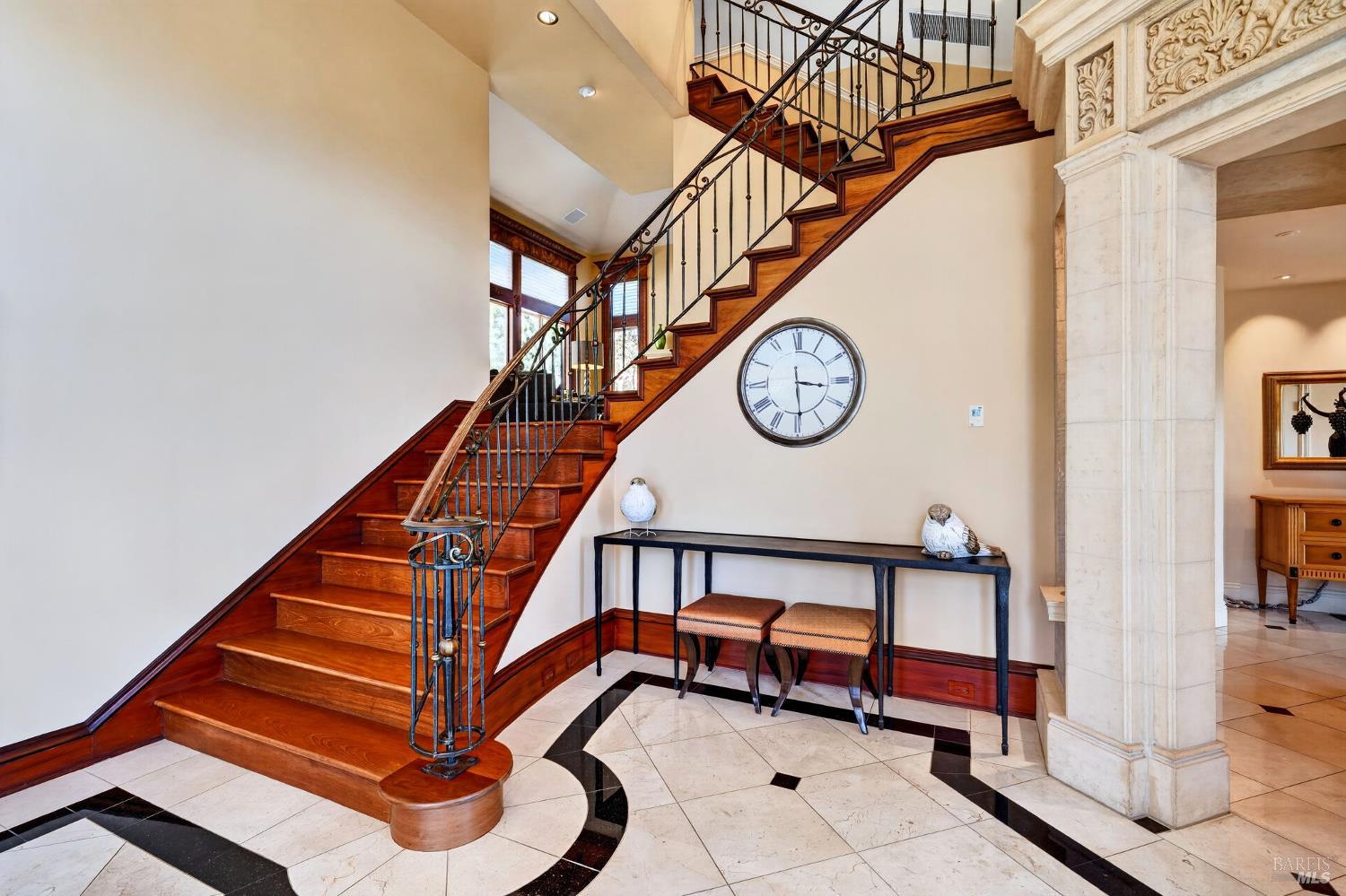 1176 Castle Oaks Drive Napa CA 94558