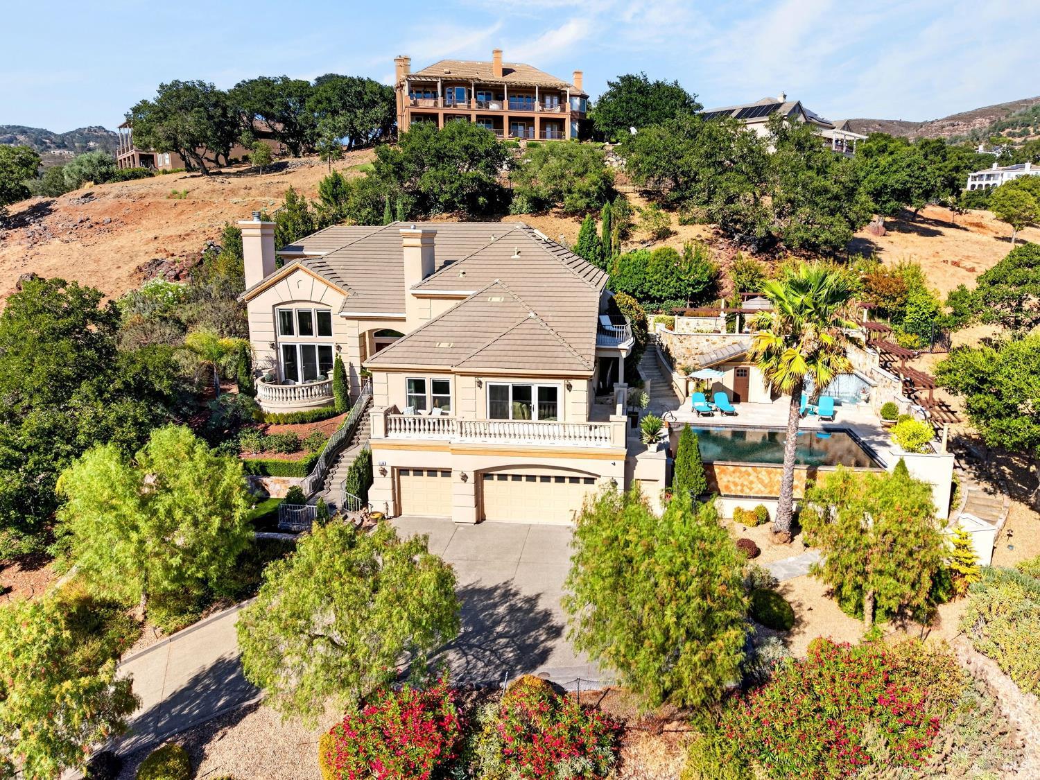 1176 Castle Oaks Drive Napa CA 94558