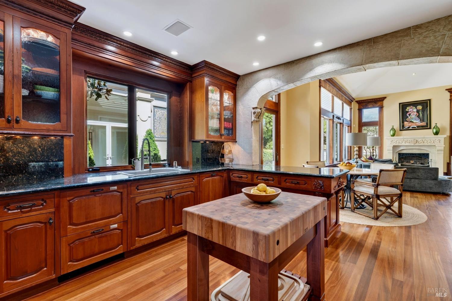 1176 Castle Oaks Drive Napa CA 94558