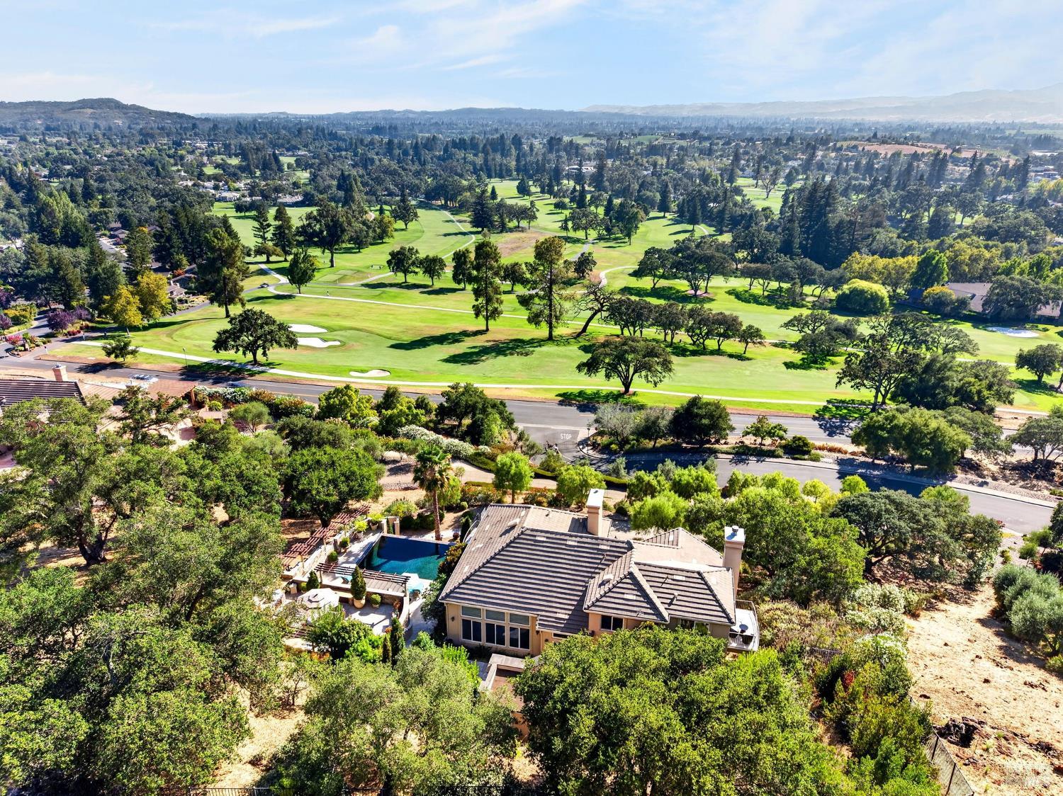 1176 Castle Oaks Drive Napa CA 94558