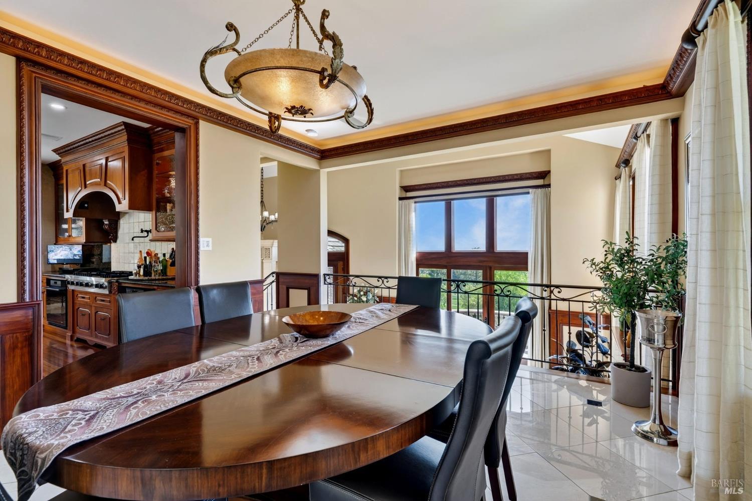 1176 Castle Oaks Drive Napa CA 94558