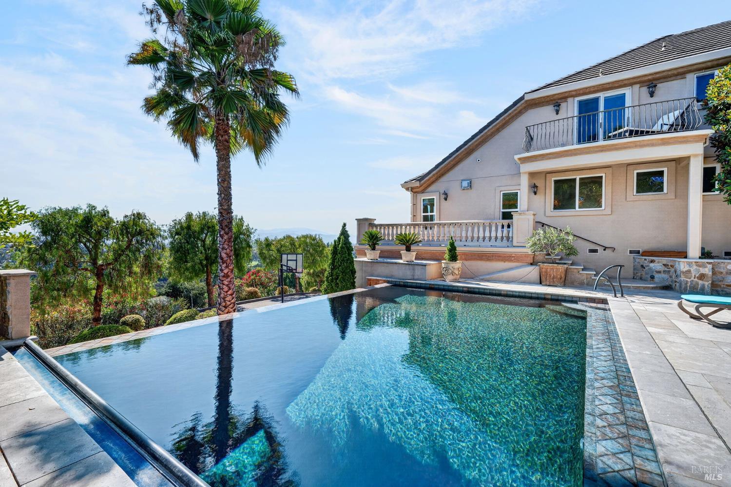 1176 Castle Oaks Drive Napa CA 94558