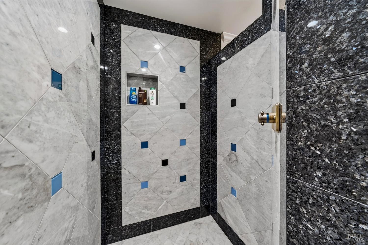 1176 Castle Oaks Drive Napa CA 94558
