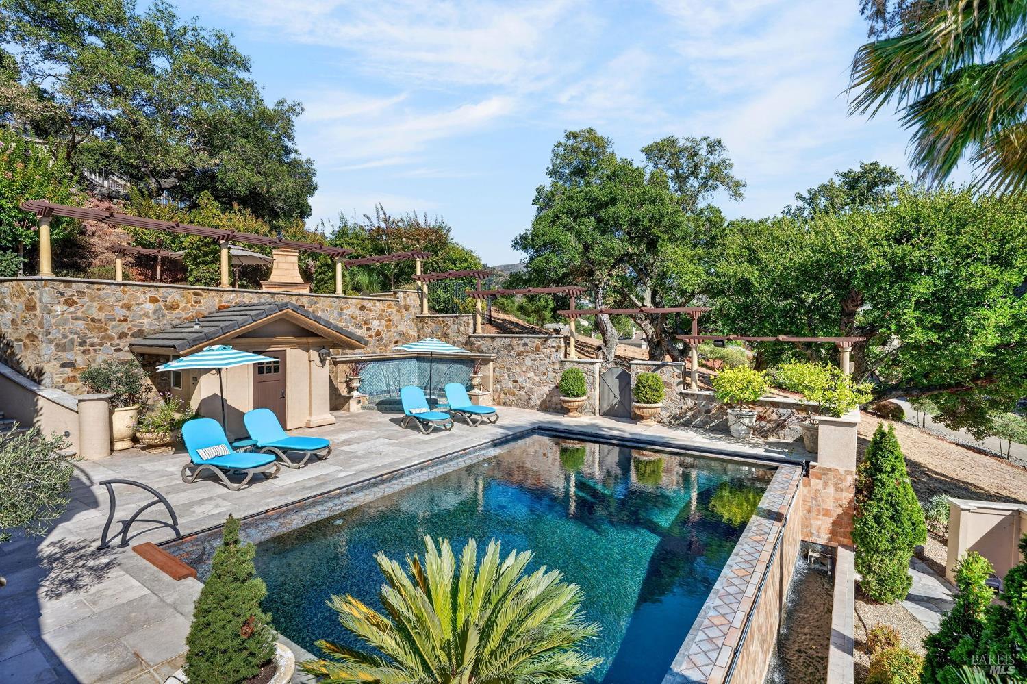 1176 Castle Oaks Drive Napa CA 94558