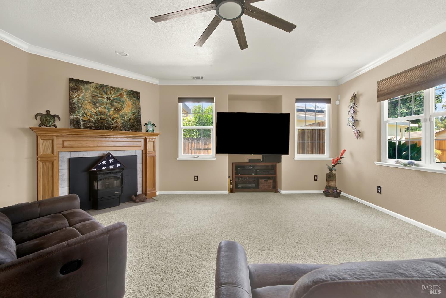 325 Stoneridge Circle Vacaville CA 95687