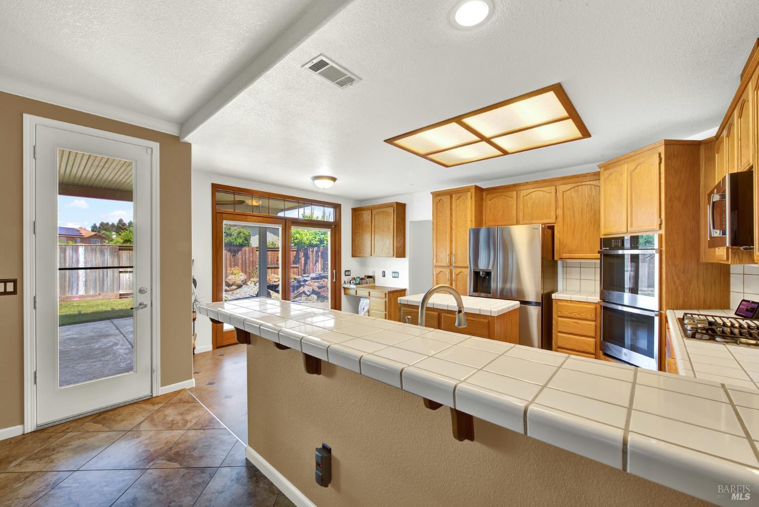 325 Stoneridge Circle Vacaville CA 95687