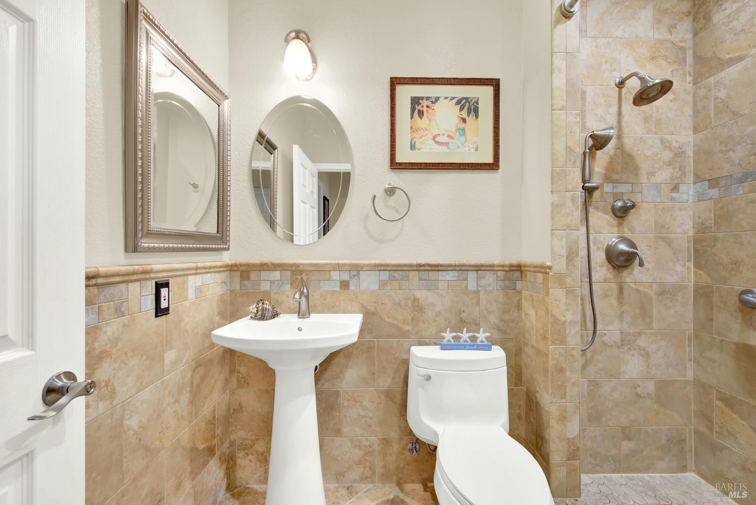 325 Stoneridge Circle Vacaville CA 95687
