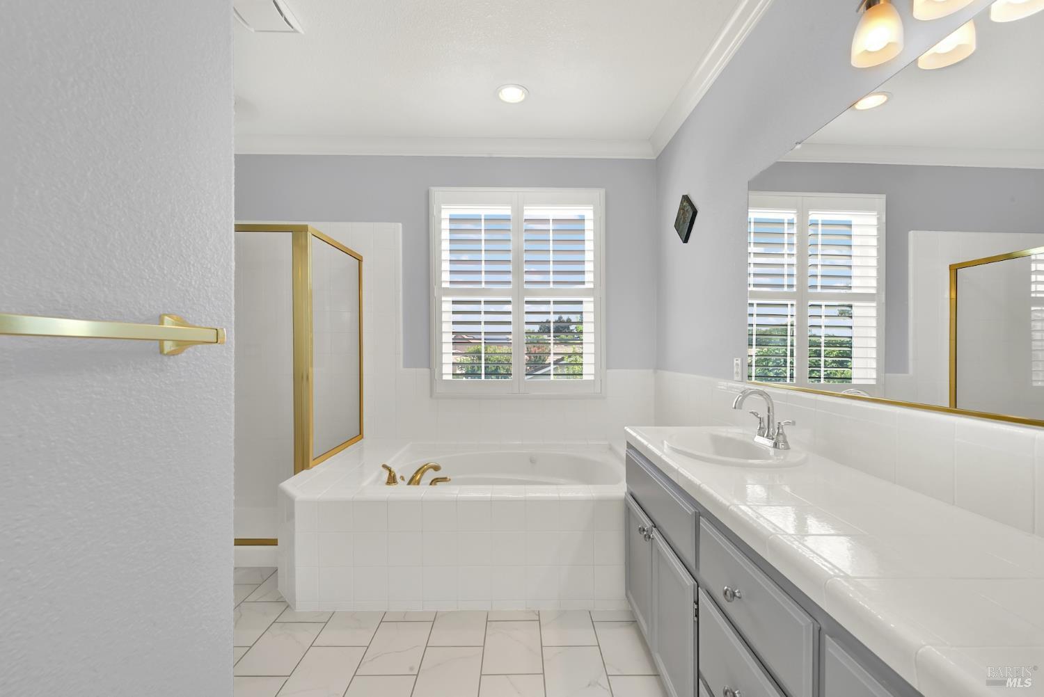 325 Stoneridge Circle Vacaville CA 95687