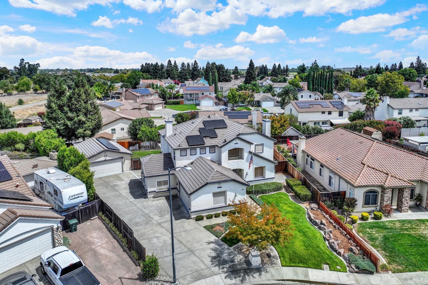 325 Stoneridge Circle Vacaville CA 95687