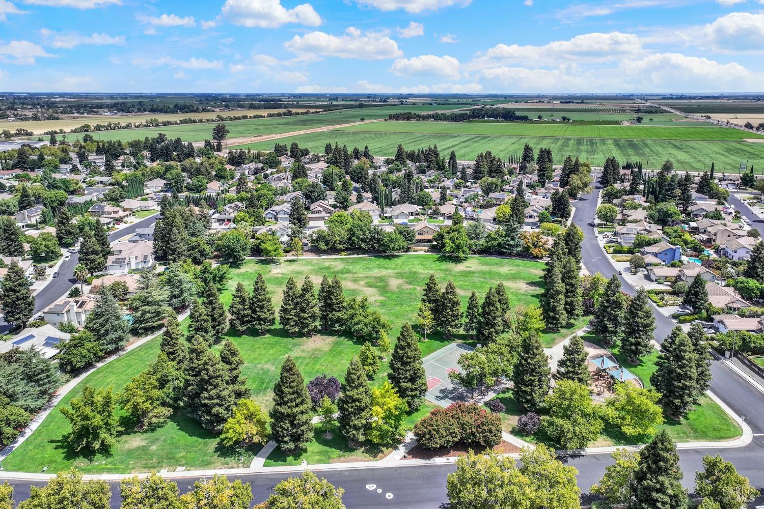325 Stoneridge Circle Vacaville CA 95687