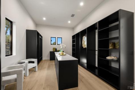 3979 Clearbrook Court Santa Rosa CA 95403