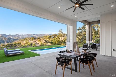 3979 Clearbrook Court Santa Rosa CA 95403