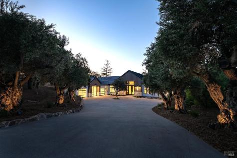 3979 Clearbrook Court Santa Rosa CA 95403