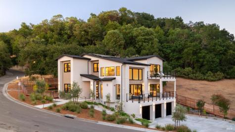 1580 Clear Ridge Drive Healdsburg CA 95448