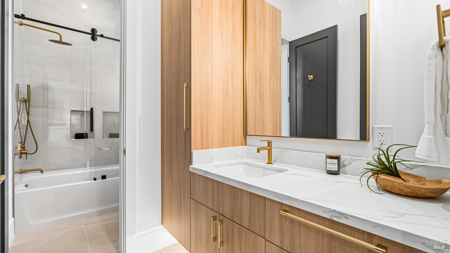 1580 Clear Ridge Drive Healdsburg CA 95448