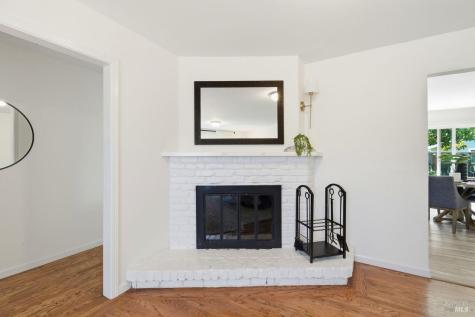 1835 Tisserand Drive Santa Rosa CA 95405