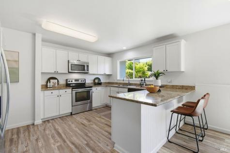 1835 Tisserand Drive Santa Rosa CA 95405