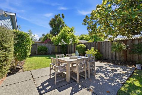 1835 Tisserand Drive Santa Rosa CA 95405