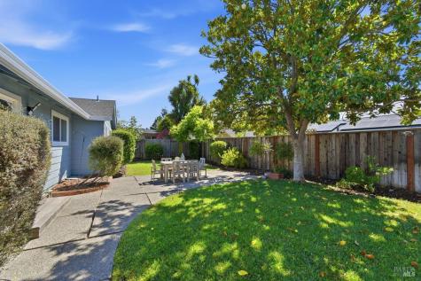1835 Tisserand Drive Santa Rosa CA 95405