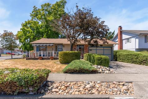 139 Sandalwood Court Santa Rosa CA 95401