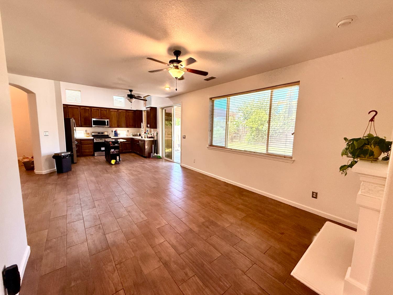 5686 Oakwood Drive Linda CA 95901