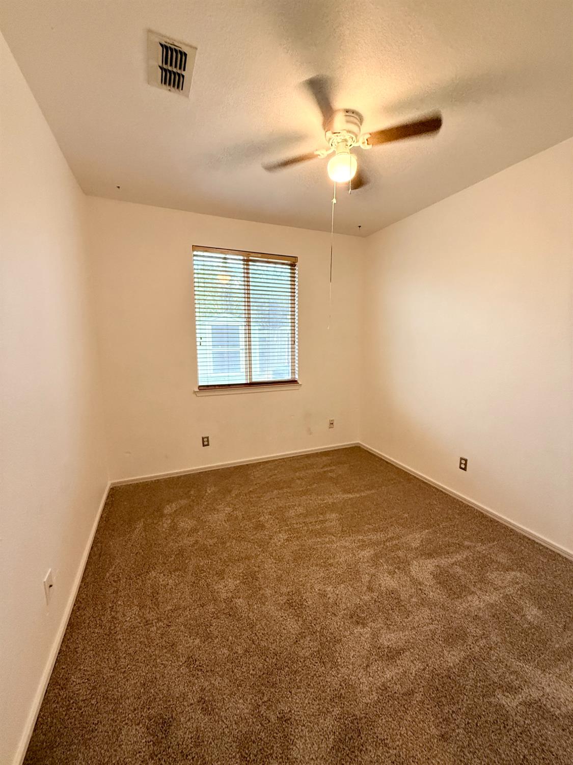 5686 Oakwood Drive Linda CA 95901