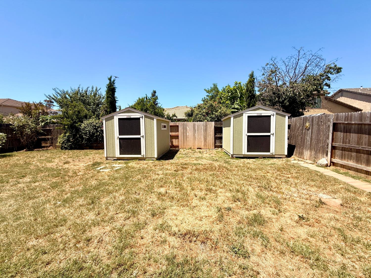 5686 Oakwood Drive Linda CA 95901