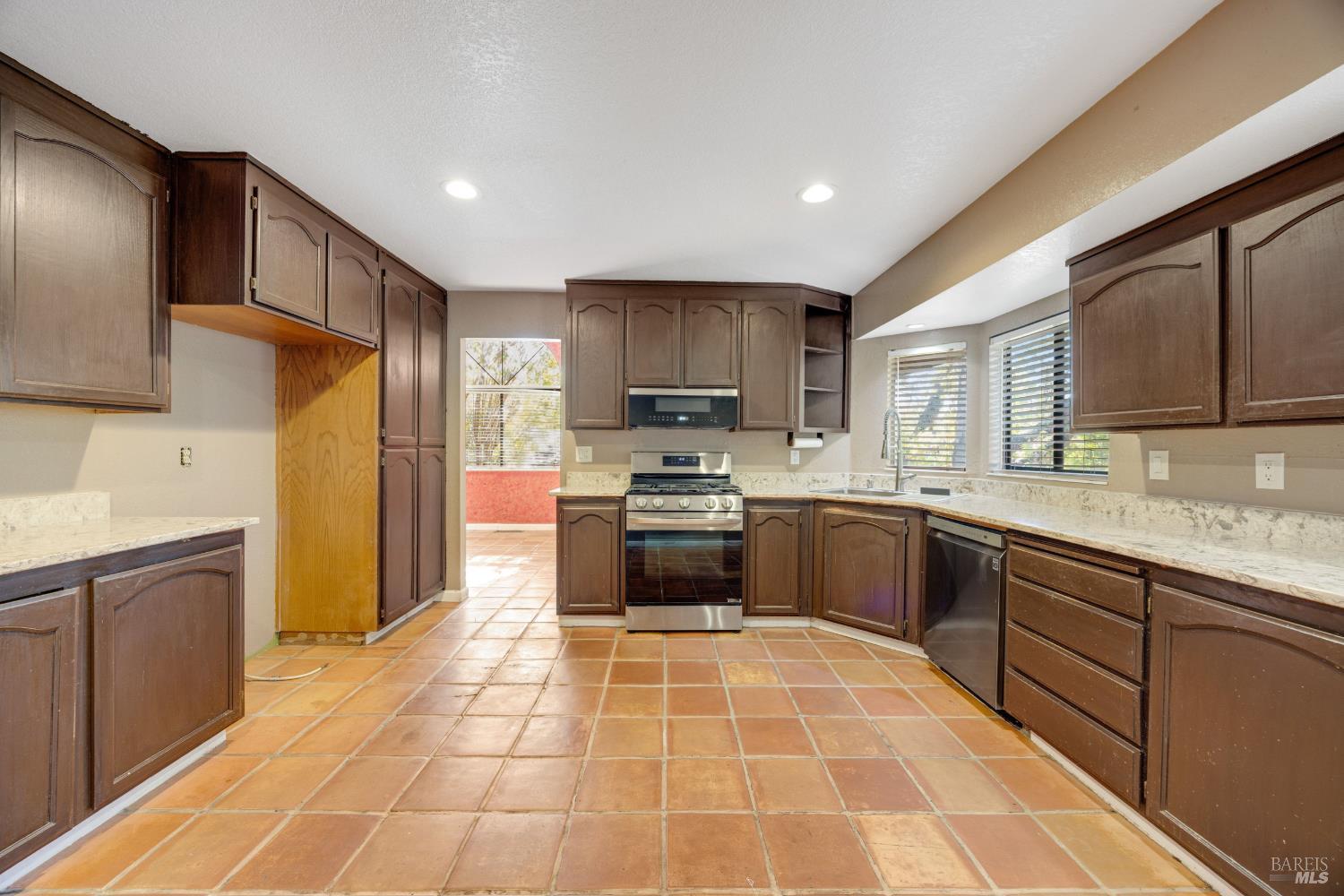 105 Jutta Way Windsor CA 95492