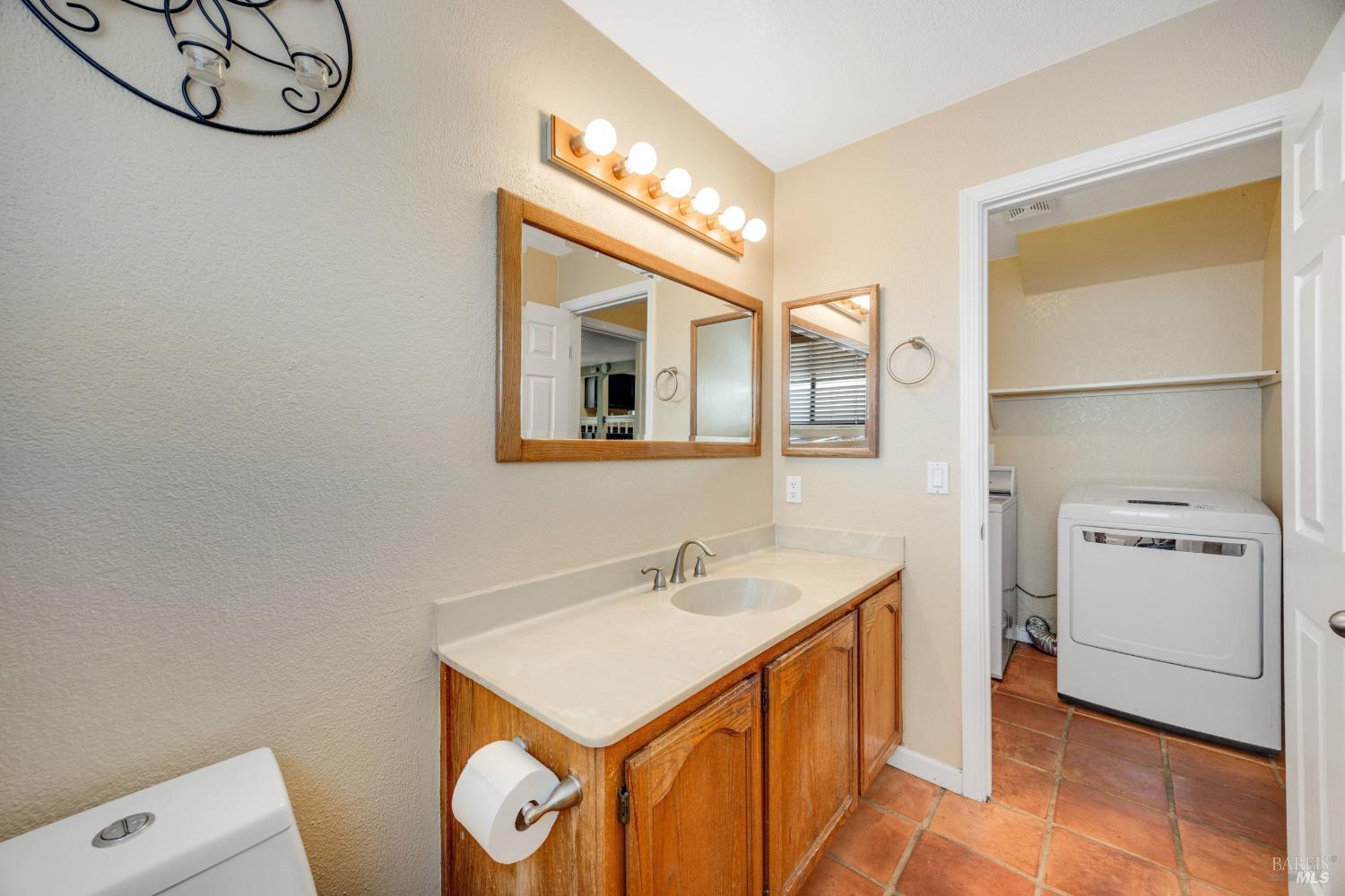 105 Jutta Way Windsor CA 95492