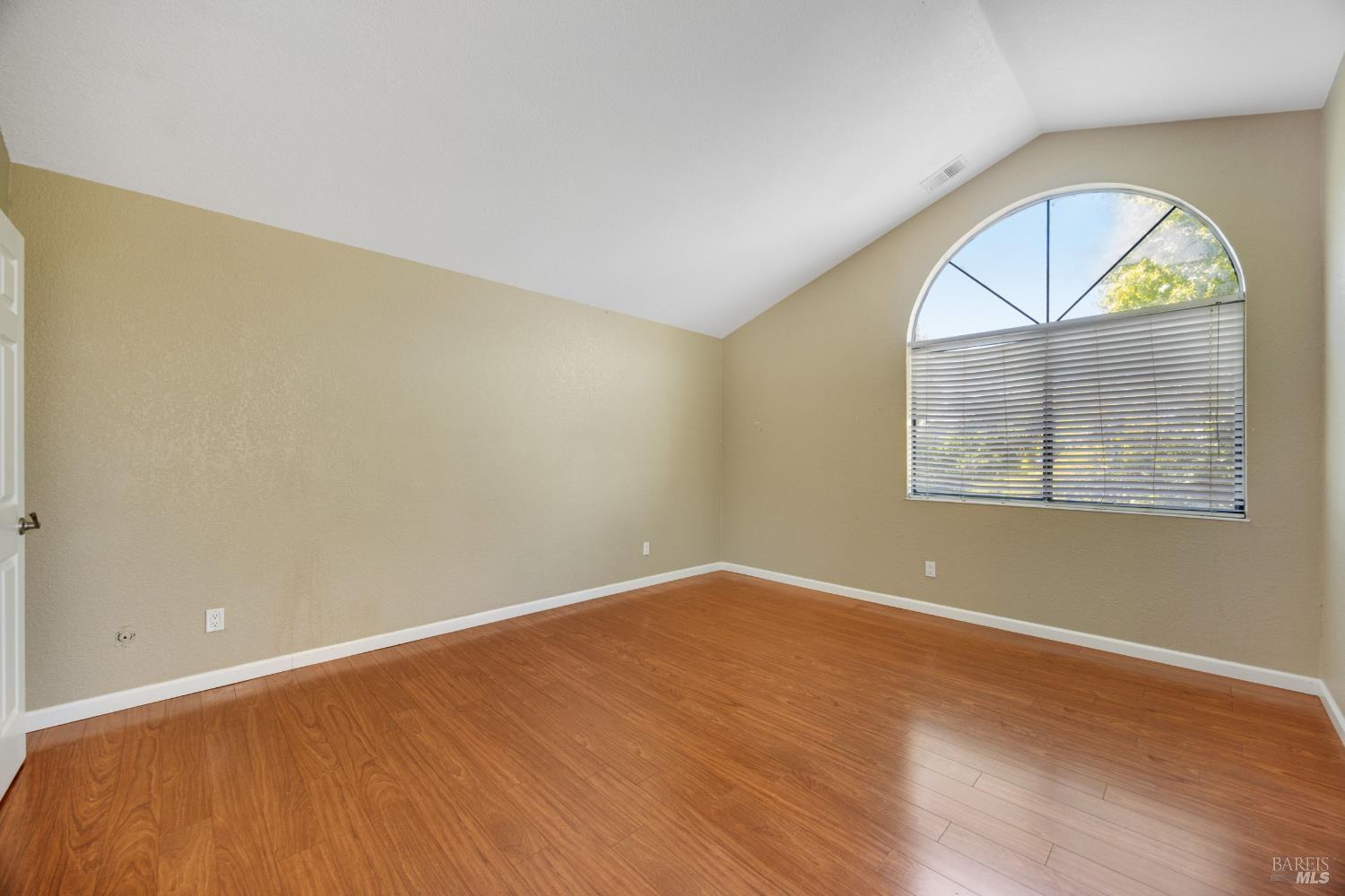 105 Jutta Way Windsor CA 95492