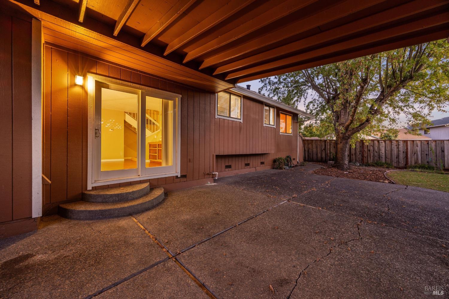105 Jutta Way Windsor CA 95492